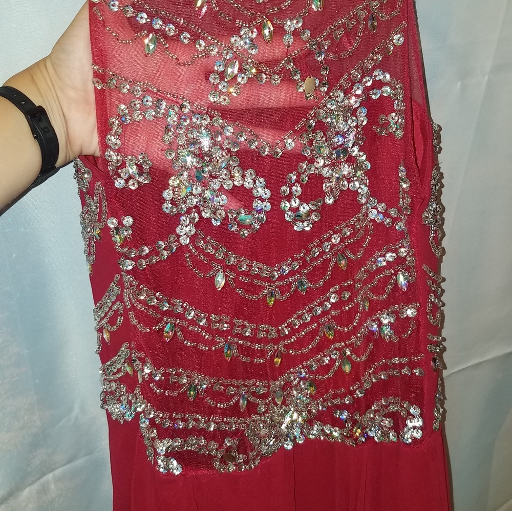 Prom/Pageant/Formal Gown - Picture 3 of 6